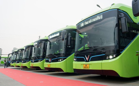 Hà Nội có thêm 10 tuyến xe buýt điện