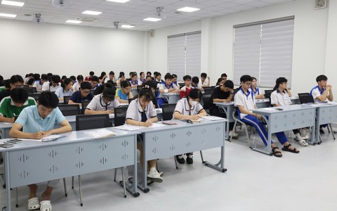 Kỳ thi đánh giá năng lực 2026 đợt 2: Vì sao thí sinh nên tái dự thi để bứt phá điểm số?
