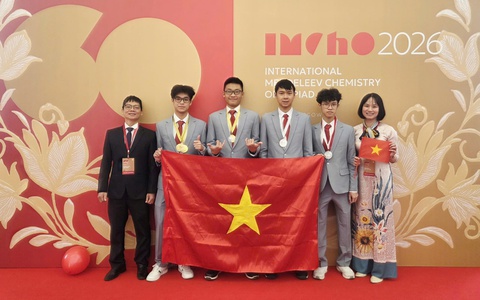 Đoàn học sinh Việt Nam đoạt 4 huy chương tại kỳ thi Hoá học "khó nhất hành tinh"