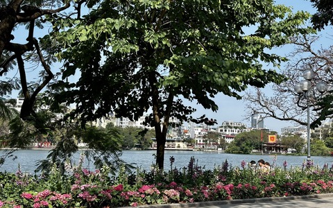 Thời tiết 10 ngày tới: Hà Nội nắng nóng, các tỉnh chú ý mưa dông, sét