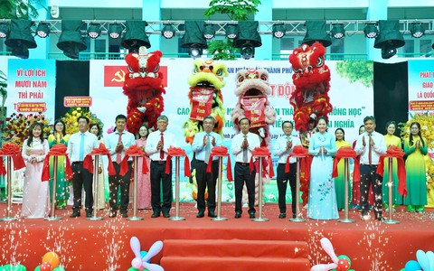 Thành phố Hồ Chí Minh phát động 100 ngày đêm hoàn thành 1.000 phòng học