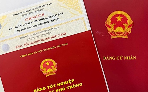 Từ năm 2026, các trường phải kí số văn bằng trước khi cấp bản giấy