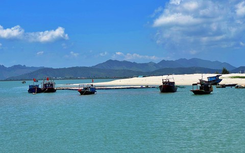 Món ăn "có tiền cũng khó mua" - đặc sản đảo Quan Lạn, biển Quảng Ninh