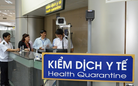 Hà Nội tăng cường kiểm dịch Ebola