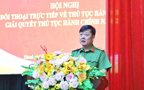 Công an Thành phố Hồ Chí Minh đối thoại trực tiếp với công dân về thủ tục hành chính