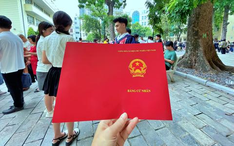 Chuẩn đầu ra đại học: AI, năng lực số, ngoại ngữ và khả năng thích ứng học tập suốt đời