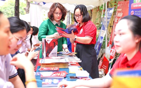 Đăng ký nguyện vọng 2026: Không chủ quan với bảng quy đổi điểm mới