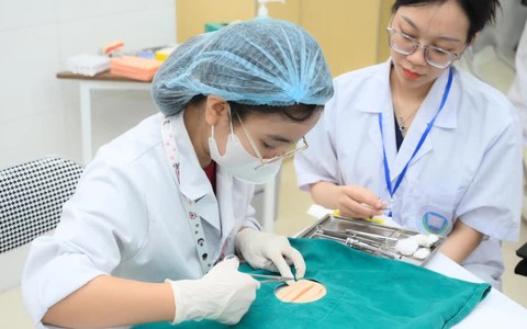 Bộ Giáo dục và Đào tạo công bố điểm sàn nhóm ngành sức khỏe năm 2026