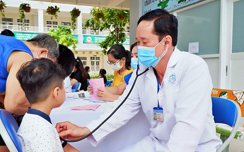 Học sinh, sinh viên Thành phố Hồ Chí Minh được khám sức khỏe định kỳ miễn phí