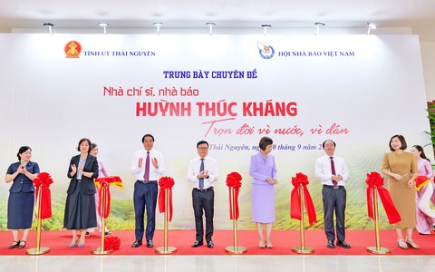 Hội thảo khoa học kỷ niệm 150 năm Ngày sinh nhà báo Huỳnh Thúc Kháng