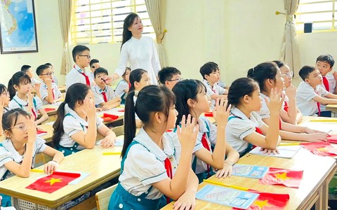 Dạy thêm "chéo môn" thu tiền được và không được?