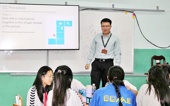 Chuyển đổi số giáo dục: Nền tảng để ứng dụng trí tuệ nhân tạo vào trường học