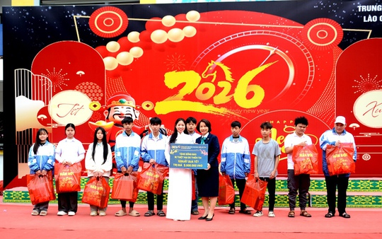 “Xuân yêu thương - Tết sum vầy” ở Trung tâm giáo dục nghề nghiệp -  Giáo dục thường xuyên Lào Cai - Cam Đường