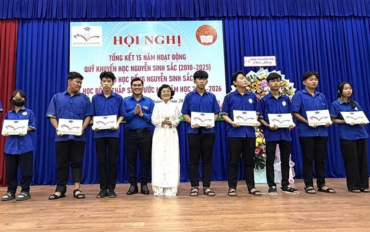 Quỹ Khuyến học Nguyễn Sinh Sắc trao 110 tỷ đồng hỗ trợ 45.000 lượt học sinh, sinh viên