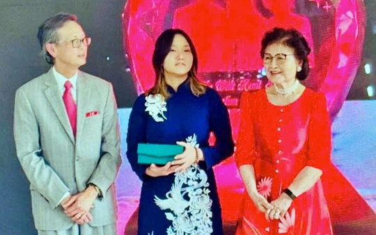 Xã đảo Tam Hải (Đà Nẵng) huy động 434 triệu đồng tiếp sức trẻ em mồ côi vượt khó đến trường