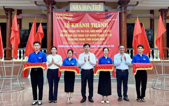 Trường Đại học Tài Chính - Marketing khánh thành công trình tôn tạo tại Nghĩa trang Liệt sĩ Quảng Ngãi