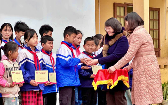 Khuyến học Cao Bằng bền bỉ với bài toán khó xây dựng xã hội học tập nơi non cao