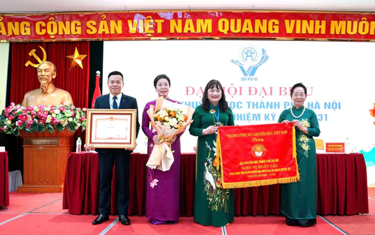 Bà Nguyễn Thị Ngọc Minh tái đắc cử Chủ tịch Hội Khuyến học Hà Nội khóa VI