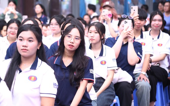 Xét tuyển đại học phía Nam 2025, tỷ lệ ảo vượt 170%